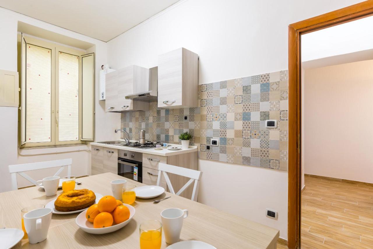 Central Station Family Apartment By Wonderful Italy Napoli Dış mekan fotoğraf